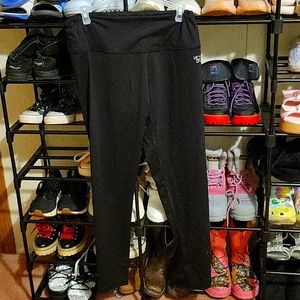 Victoria secret train like an angel sports leggings size Large